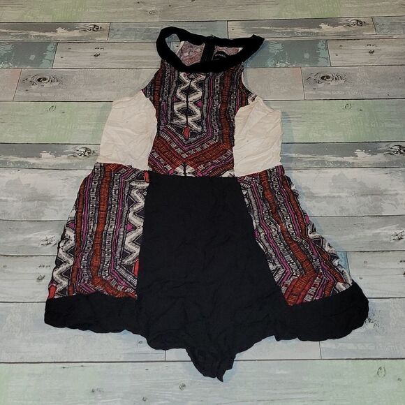 MINKPINK Romper sz Small - Picture 1 of 5
